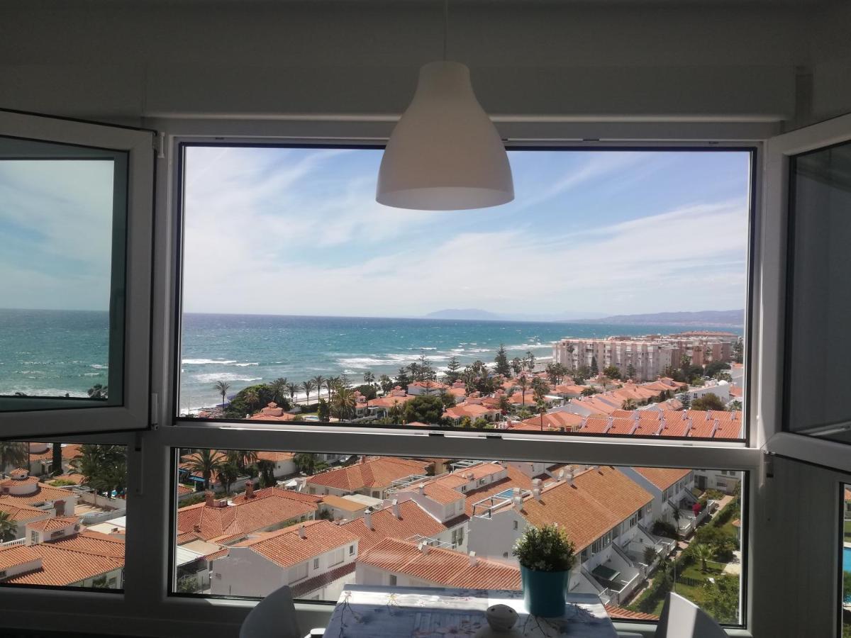 Apartment Coqueto Con Vista Al Mar Castillo Bajo
